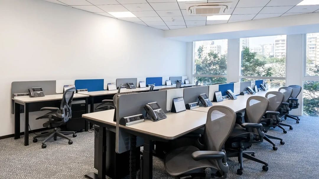 Chair Manufacturers & Dealers in Lavasa City, Pune